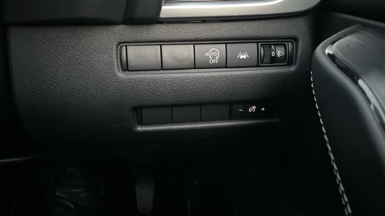 Nissan Qashqai 1.3 DiG-T MH 158 N-Connecta 5dr Xtronic Petrol Hatchback